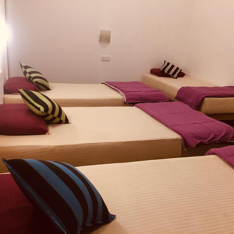 Tiki Bar Hostel エッラ エクステリア 写真