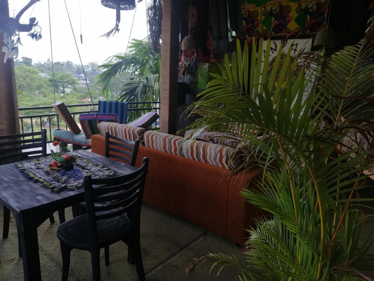 Tiki Bar Hostel エッラ エクステリア 写真