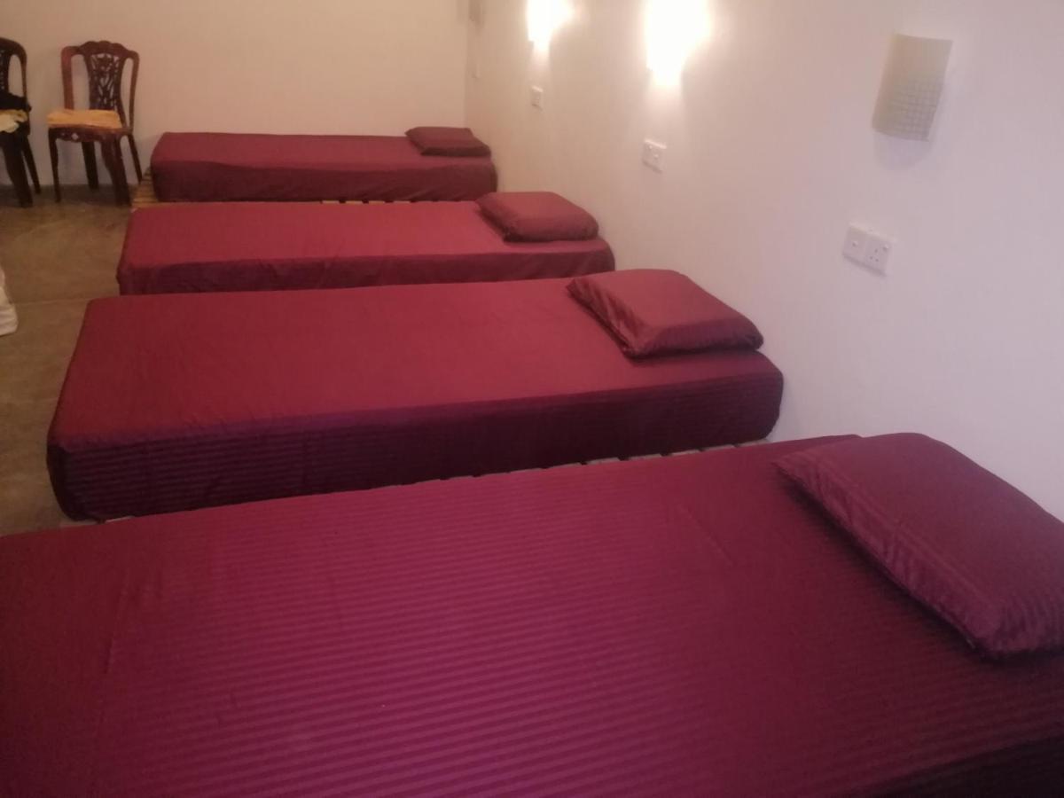 Tiki Bar Hostel エッラ エクステリア 写真